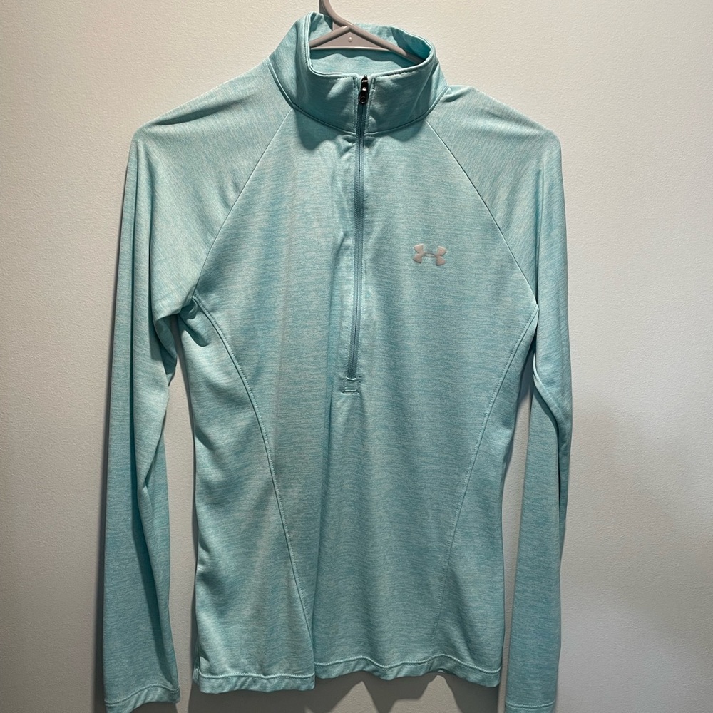 Under Armour heat gear light blue long sleeve- Size S